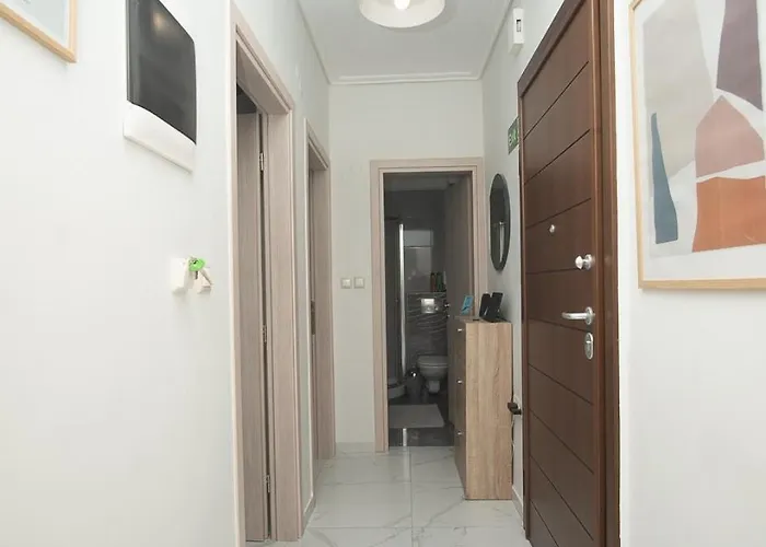 Cozy Sea View In Appartement Paralía